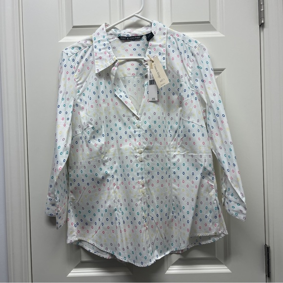 Button down with circle print - Picture 1 of 3